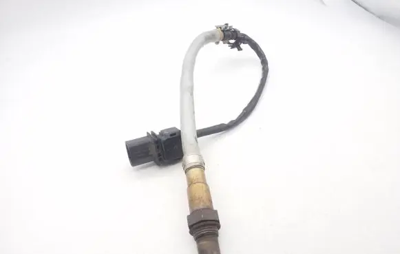Volkswagen PASSAT CC Lambda probe sensor 06F906262AC 0258017044