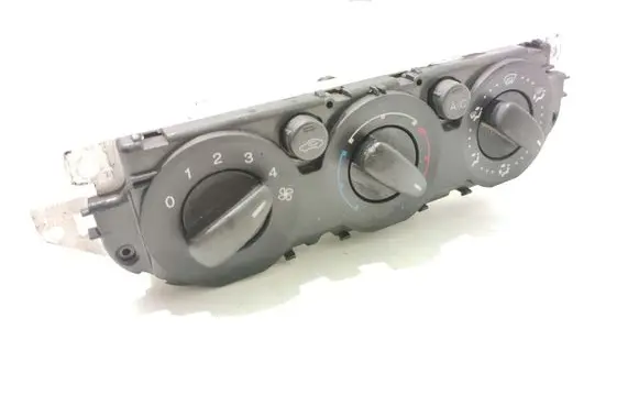 Ford Focus Climate control unit 7M5T19980BB