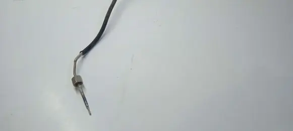 Mercedes-Benz GLC X253 C253 Exhaust gas temperature sensor A0009059705