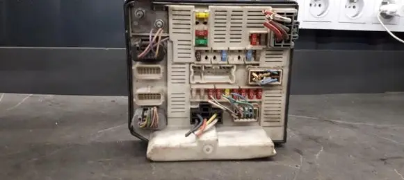 Renault Scenic IV - Grand scenic IV Fuse box set 8200481866h