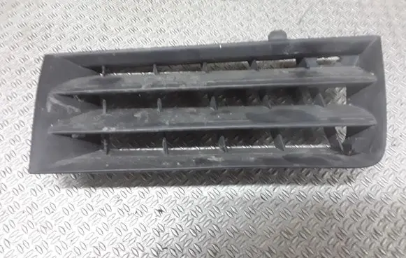 Renault Megane II Front bumper lower grill D8200114157