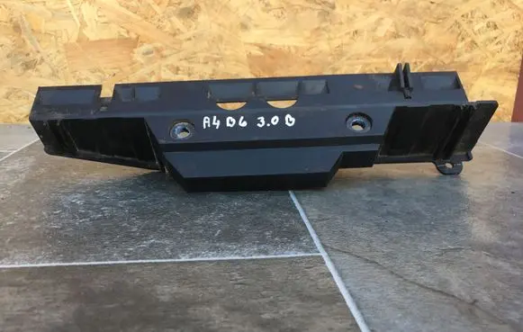 Audi A4 S4 B6 8E 8H Battery tray heat shield 8E0805213B