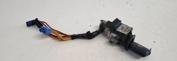 Peugeot 607 Ignition lock 9635262680 18171518 260401