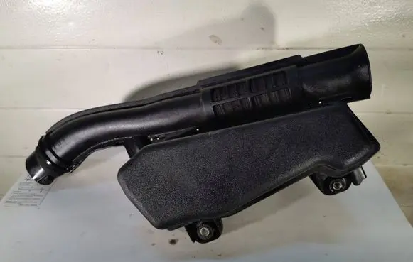 Toyota Auris E180 Intake resonator 177500T010