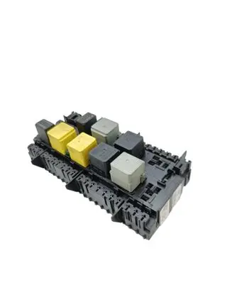 Mercedes-Benz ML W166 Fuse module A1669063801