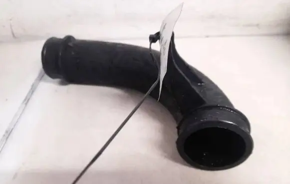 Opel Antara Air intake hose/pipe 96628984
