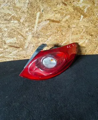 Volkswagen PASSAT CC Reverse light 