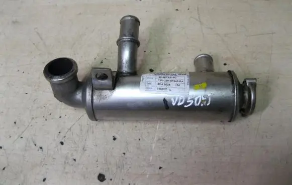 Citroen C3 Picasso EGR valve cooler 9646762280 VD5010