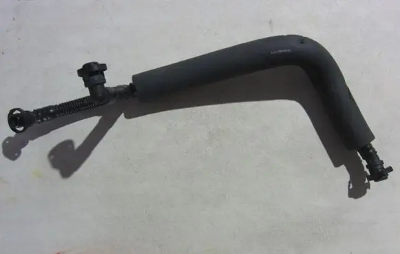 BMW X3 F25 Breather hose/pipe 7581815