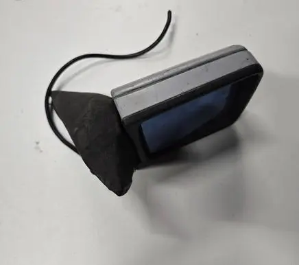 Front door electric wing mirror