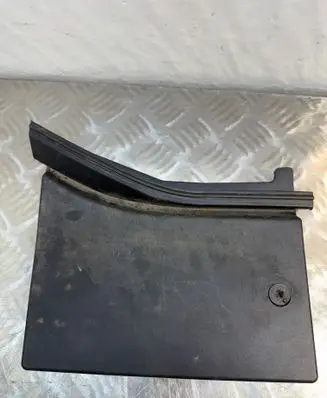 Volvo V60 Battery box tray cover/lid 31202084