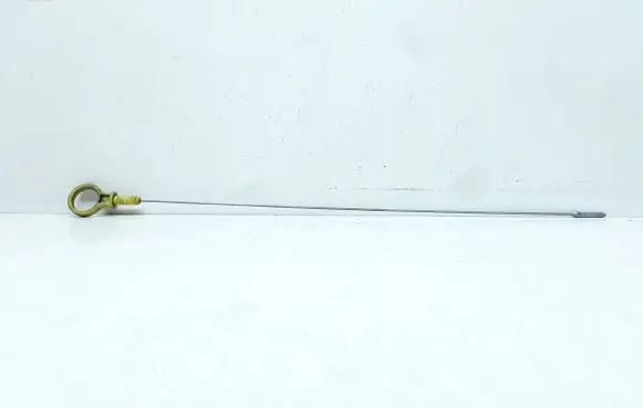 Volvo V50 Oil level dip stick 