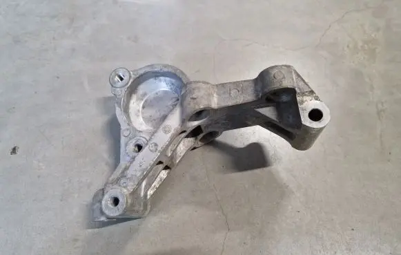 Fiat Fullback Generator/alternator bracket 
