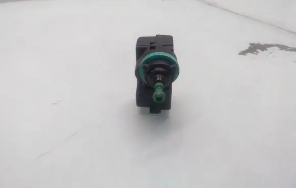 Volkswagen Golf IV Headlight level adjustment motor 1J0941295F