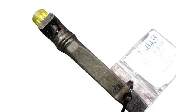 Opel Zafira A Fuel injector