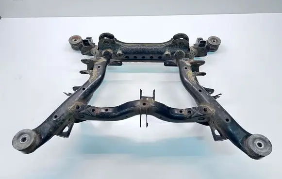 Volkswagen Touareg II Rear subframe 7P6599030B