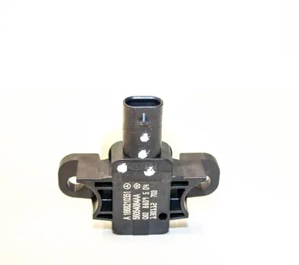 Mercedes-Benz GL X166 Airbag deployment crash/impact sensor A1668210351