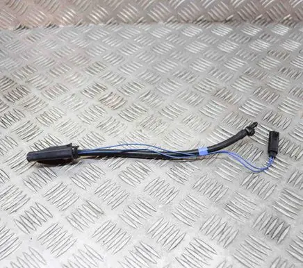 Land Rover Range Rover Sport L494 Windshield washer spray nozzle 