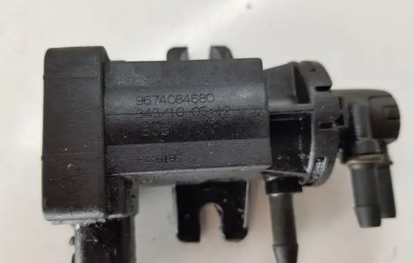 Citroen C5 Turbo solenoid valve 9674084680