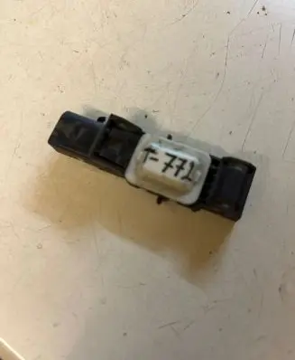Mitsubishi Colt Airbag deployment crash/impact sensor A4545400017 T30353840213 PMR587418