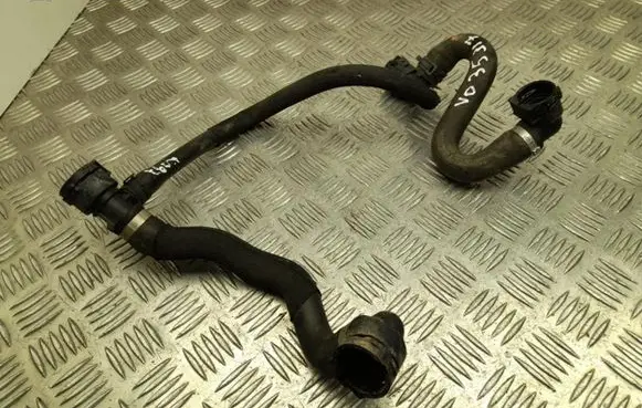 Mercedes-Benz E W238 Engine coolant pipe/hose A2135010202