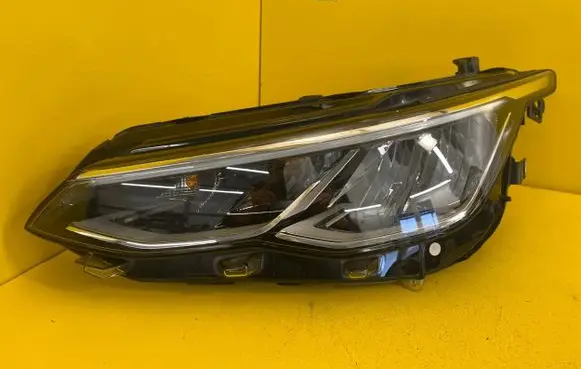 Volkswagen Golf VIII Headlight/headlamp 5H1941005B