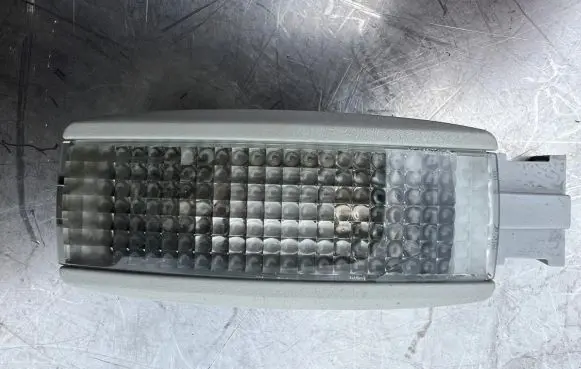 Volkswagen Touran I Other interior light 3B0947113