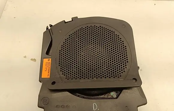 BMW 6 F06 Gran coupe Subwoofer speaker 9169688 48001102 61928910