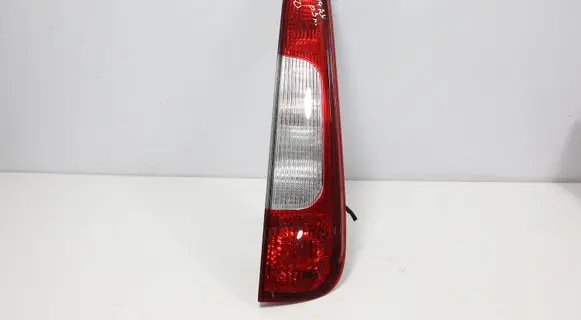 Ford Focus C-MAX Rear/tail lights 3M5113N411AA