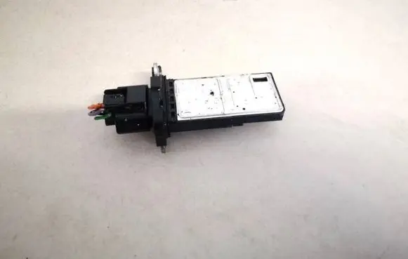 Nissan Qashqai Mass air flow meter 226807s000