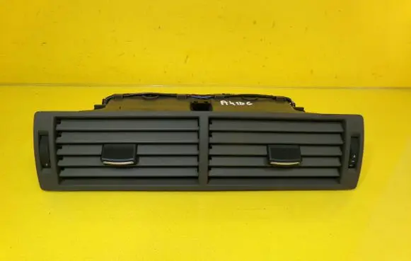 Audi A4 S4 B6 8E 8H Dash center air vent grill 4382-01