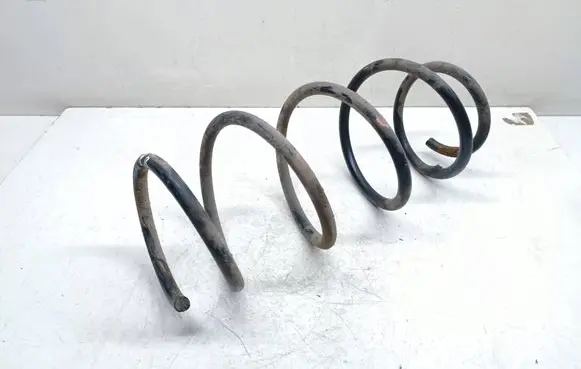 BMW 7 E65 E66 Front coil spring 