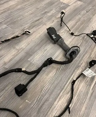 BMW X5 F15 Front door wiring loom 9323442 9323361