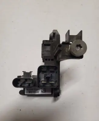 BMW 4 F32 F33 Current control relay 19323000001 929615201