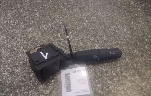 Peugeot 106 Wiper control stalk 9614171077