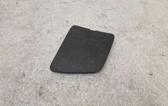 Opel Astra J Other trunk/boot trim element 13350570