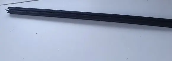 Mazda CX-3 Rubber seal front door window/glass 