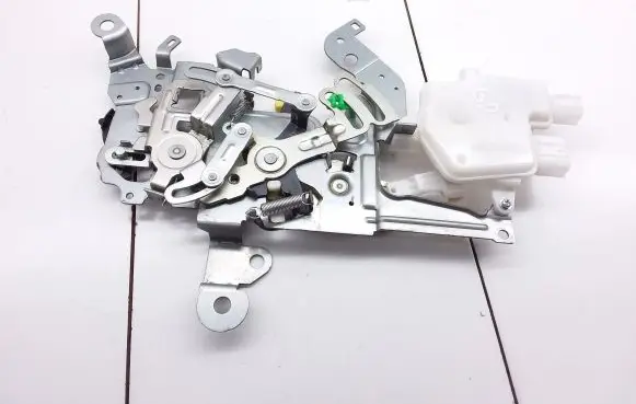 Mazda 5 Sliding door lock K20DR
