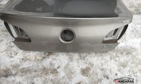 Volkswagen PASSAT CC Tailgate/trunk/boot lid 