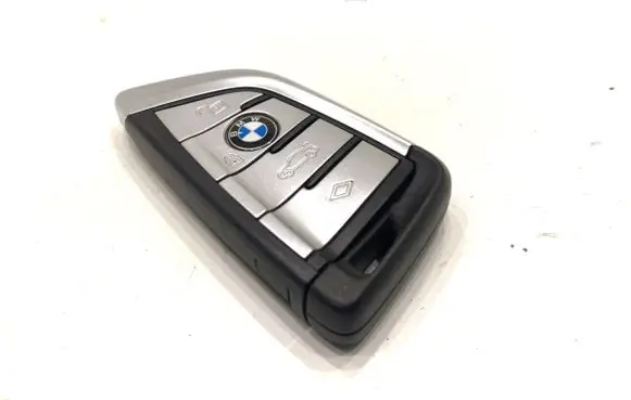 BMW 5 G30 G31 G38 Ignition key/card 