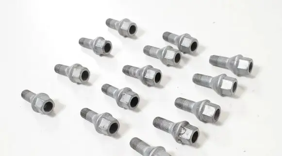 Fiat 500X Nuts/bolts 