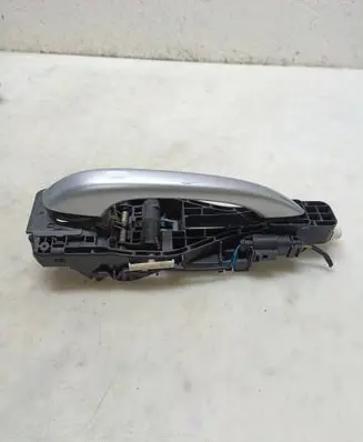 Rear door exterior handle