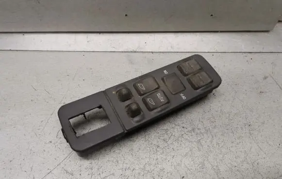Volvo S40, V40 Electric window control switch 30815235