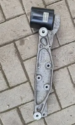 Volvo XC60 Rear differential/diff mount bracket 31492886 KN093