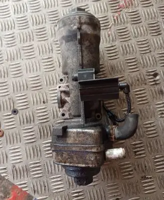 Seat Alhambra (Mk1) Oil filter mounting bracket 045115389K