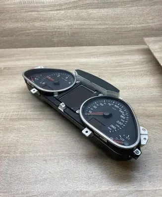 Speedometer (instrument cluster)