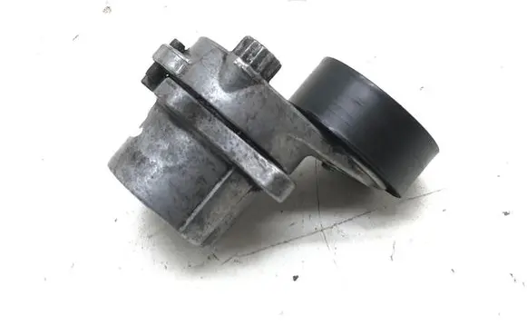 Mercedes-Benz E W212 Alternator belt tensioner A6512001370