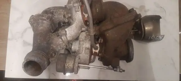 Mercedes-Benz E W212 Turbo A6510905780 6510906780