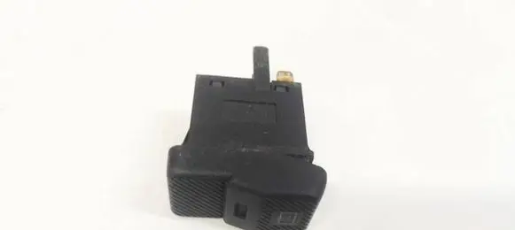 Windscreen/window heater switch