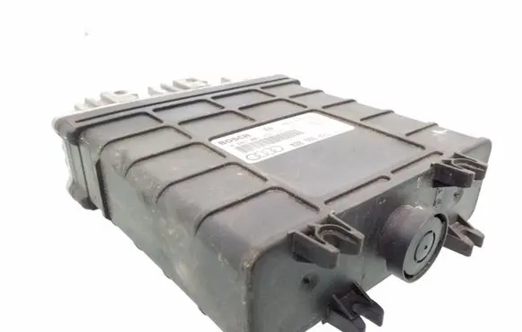 Audi A6 S6 C4 4A Engine control unit/module 028906021J 0281001258 0281001258259
